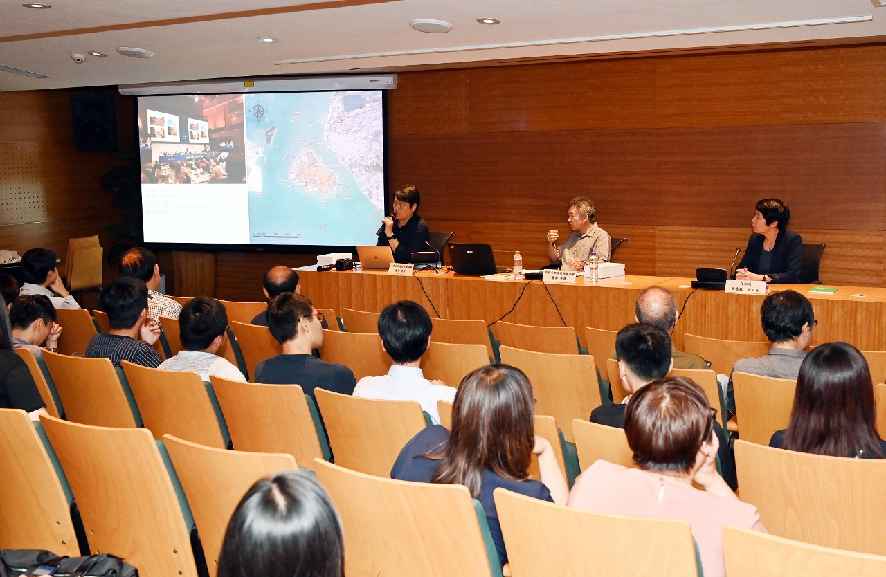 工信部副部长柯吉欣会见香港特别行政区政府创新科技及工业局局长孙东