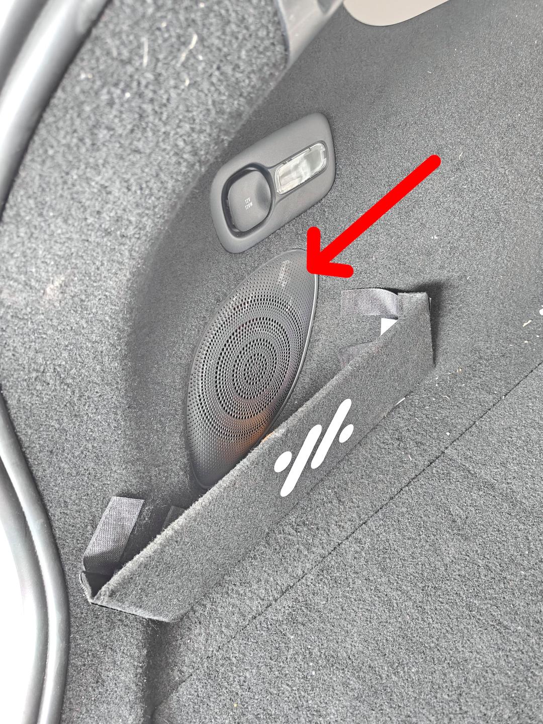 中国电动汽车充电基础设施（枪）总数超2100万个