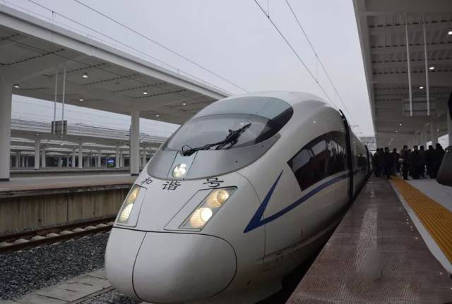 省长“站台”,经济第四大省“赶晚集”?