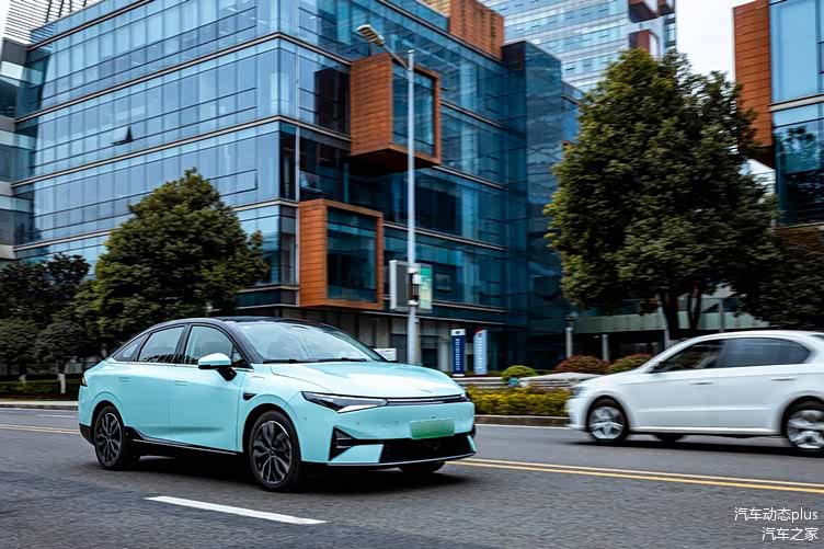 2026酒精产业：多元属性下的复杂格局_人保车险   品牌优势——快速了解燃油汽车车险,人保财险政银保 